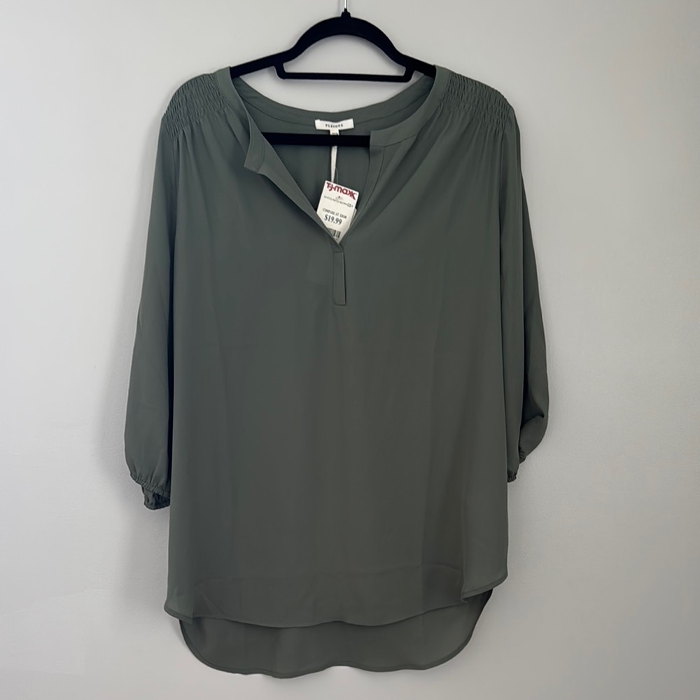 Pleione Green 3/4 Sleeve High Low Blouse